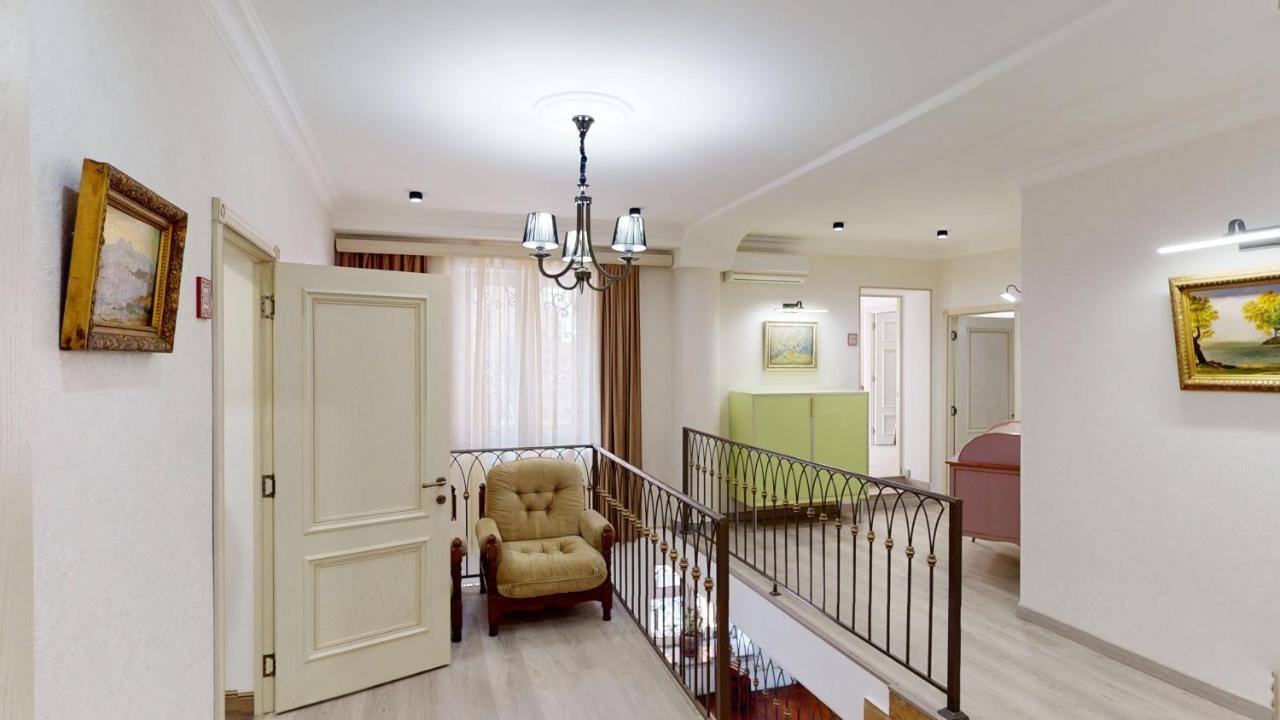 Aspar Boutique Hotel 예레반 외부 사진