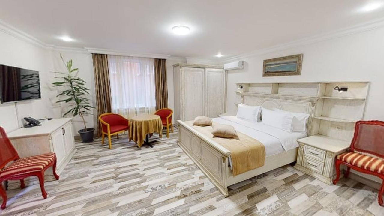 Aspar Boutique Hotel 예레반 외부 사진