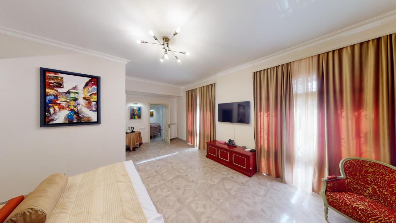 Aspar Boutique Hotel 예레반 외부 사진