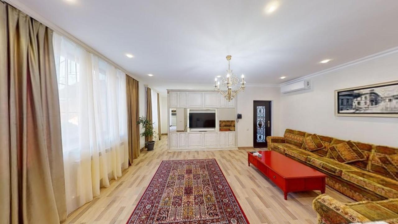Aspar Boutique Hotel 예레반 외부 사진