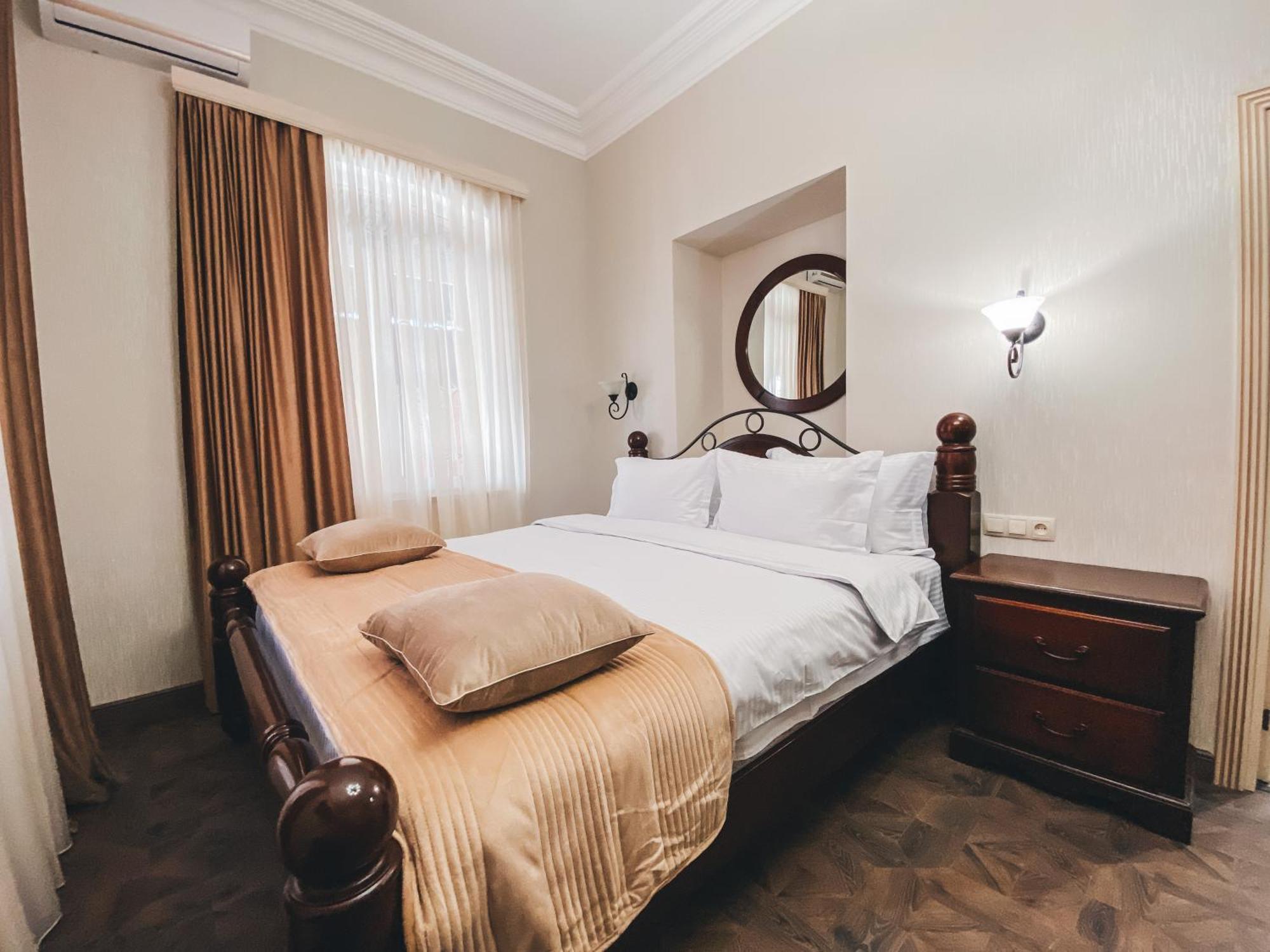 Aspar Boutique Hotel 예레반 외부 사진